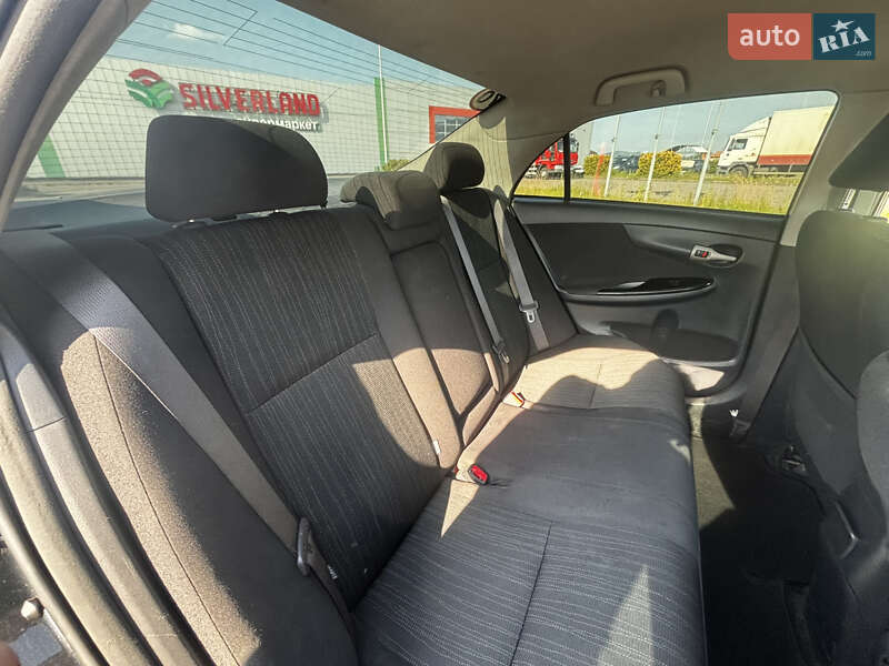 Седан Toyota Corolla 2007 в Тячеві