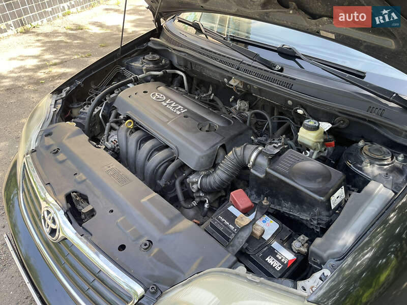 Седан Toyota Corolla 2006 в Одесі