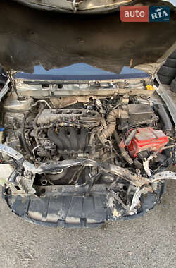 Хетчбек Toyota Corolla 2006 в 