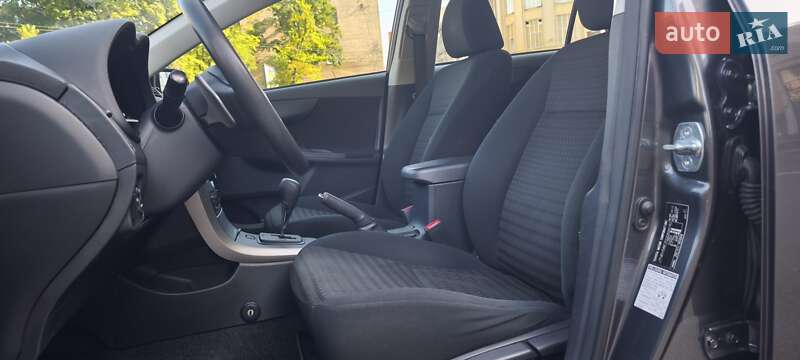 Седан Toyota Corolla 2007 в Харькове