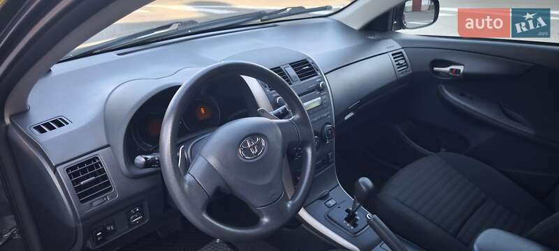Седан Toyota Corolla 2007 в Харькове