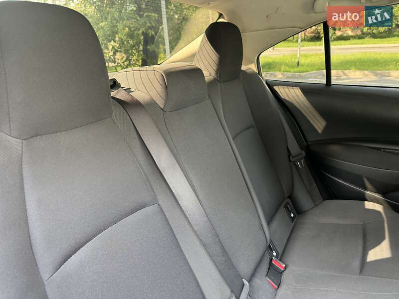 Седан Toyota Corolla 2020 в Виннице