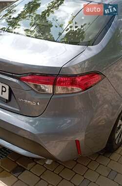 Седан Toyota Corolla 2019 в 