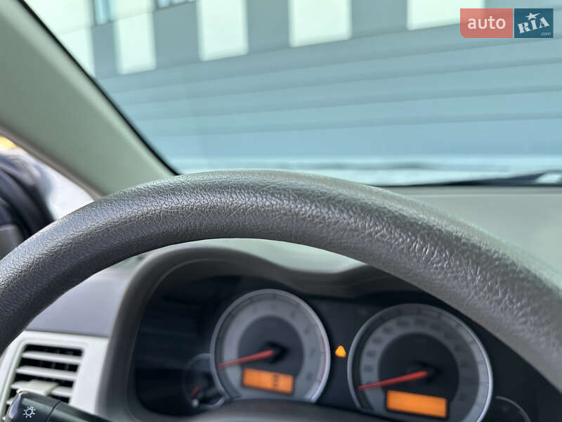 Седан Toyota Corolla 2009 в Дніпрі фото 22 Седан Toyota Corolla 2009 в Дніпрі