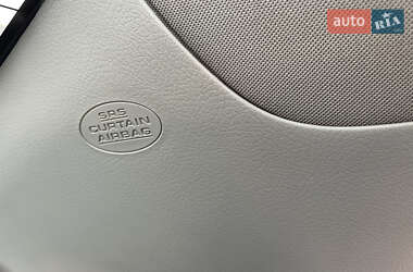 Седан Toyota Corolla 2010 в 