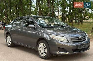 Седан Toyota Corolla 2008 в Охтирці