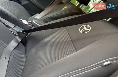 Седан Toyota Corolla 2008 в Охтирці