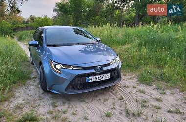 Седан Toyota Corolla 2019 в 