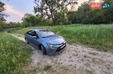 Седан Toyota Corolla 2019 в 