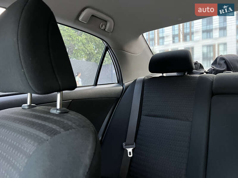 Седан Toyota Corolla 2007 в Вінниці