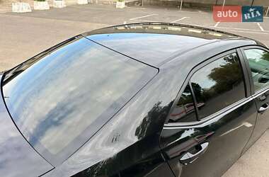 Седан Toyota Corolla 2015 в 