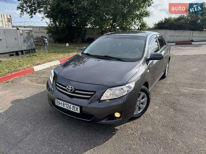 Седан Toyota Corolla 2008 в Одесі