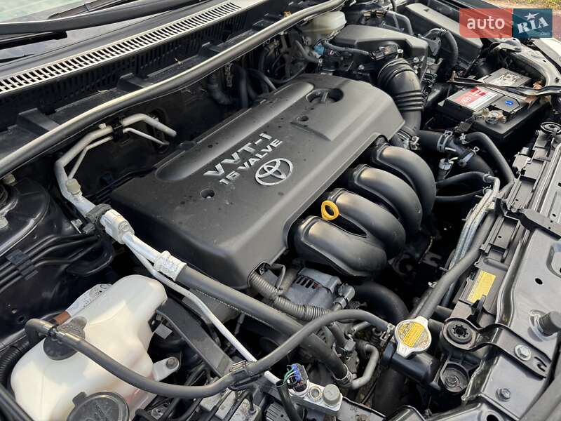 Седан Toyota Corolla 2008 в Одесі