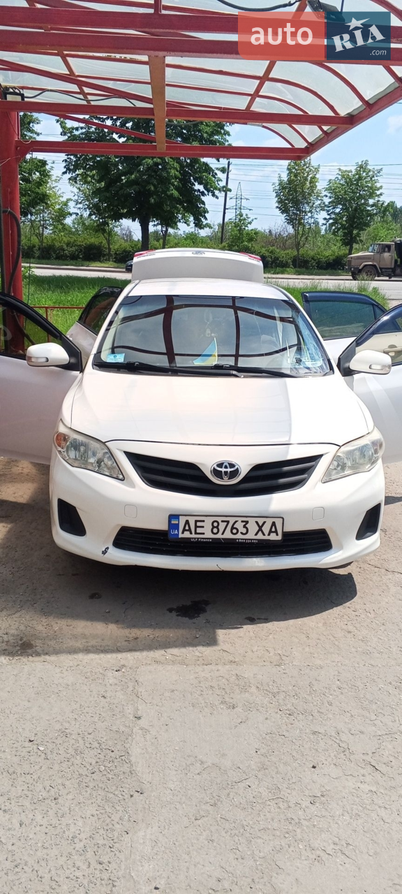 2011 Toyota Corolla - мініатюра 16