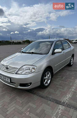 Седан Toyota Corolla 2006 в Харкові