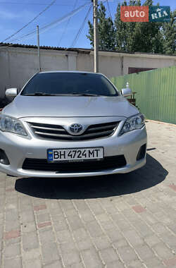 Седан Toyota Corolla 2010 в Арцизові