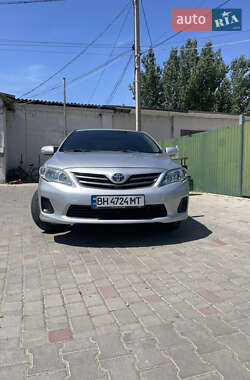 Седан Toyota Corolla 2010 в Арцизові