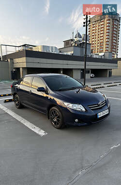 Седан Toyota Corolla 2009 в 