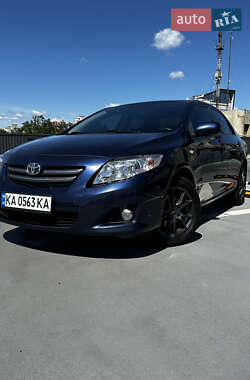 Седан Toyota Corolla 2009 в 
