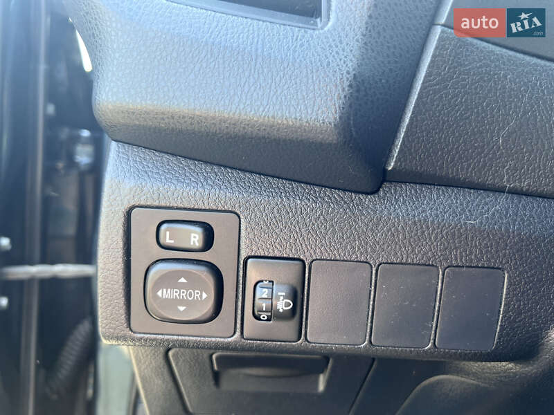 Седан Toyota Corolla 2013 в Одесі