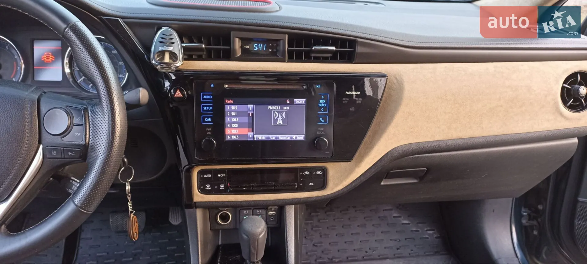 2017 Toyota Corolla - мініатюра 28
