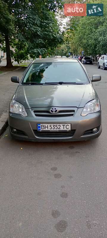 Хетчбек Toyota Corolla 2005 в Одесі