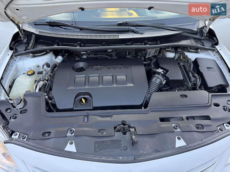Седан Toyota Corolla 2010 в Одессе