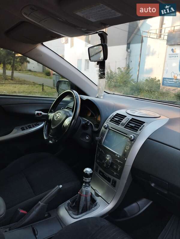 Седан Toyota Corolla 2008 в Белгороде-Днестровском