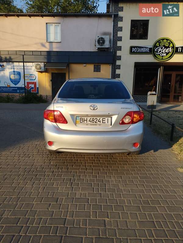 Седан Toyota Corolla 2008 в Белгороде-Днестровском