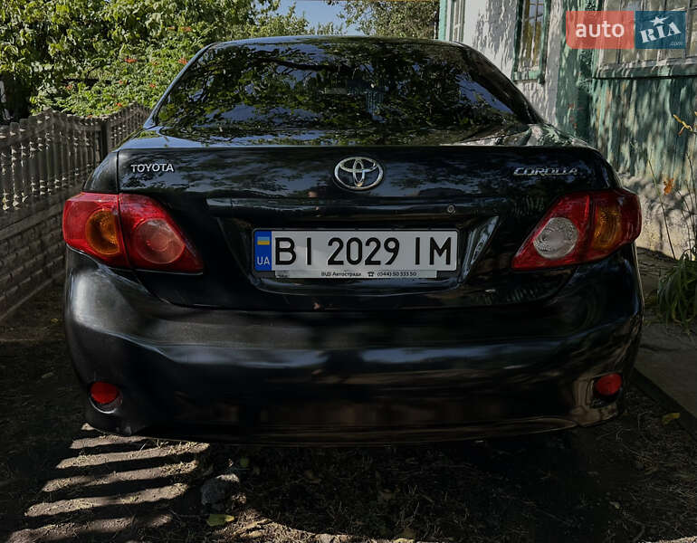 Седан Toyota Corolla 2008 в Кременчуге