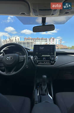 Седан Toyota Corolla 2021 в 