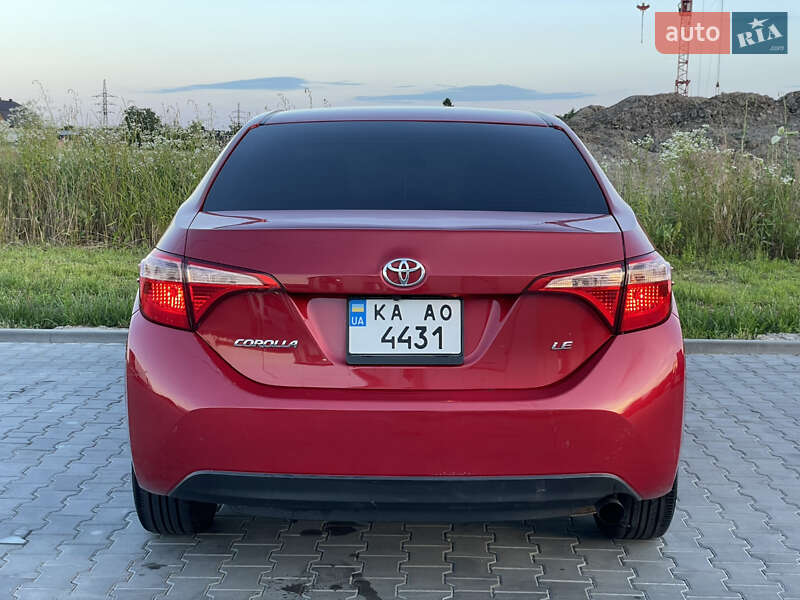 Седан Toyota Corolla 2018 в Луцке