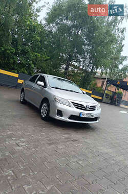 Седан Toyota Corolla 2012 в Жмеринке