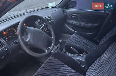 Хэтчбек Toyota Corolla 1996 в 