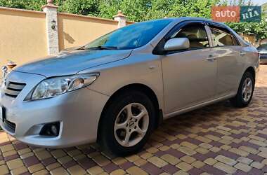 Седан Toyota Corolla 2009 в Хмельницком