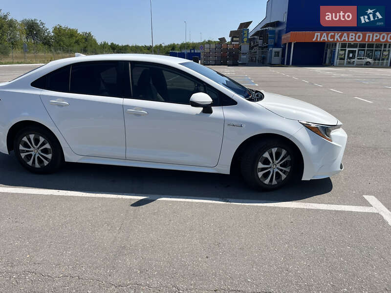 Седан Toyota Corolla 2019 в Запорожье