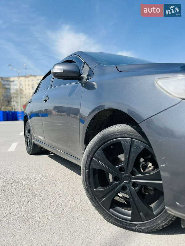 Седан Toyota Corolla 2011 в Каменец-Подольском
