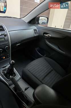 Седан Toyota Corolla 2008 в 