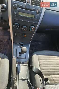 Седан Toyota Corolla 2007 в 