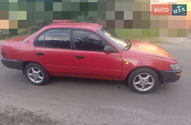 Седан Toyota Corolla 1992 в Немішаєве