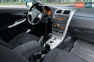 Седан Toyota Corolla 2008 в 