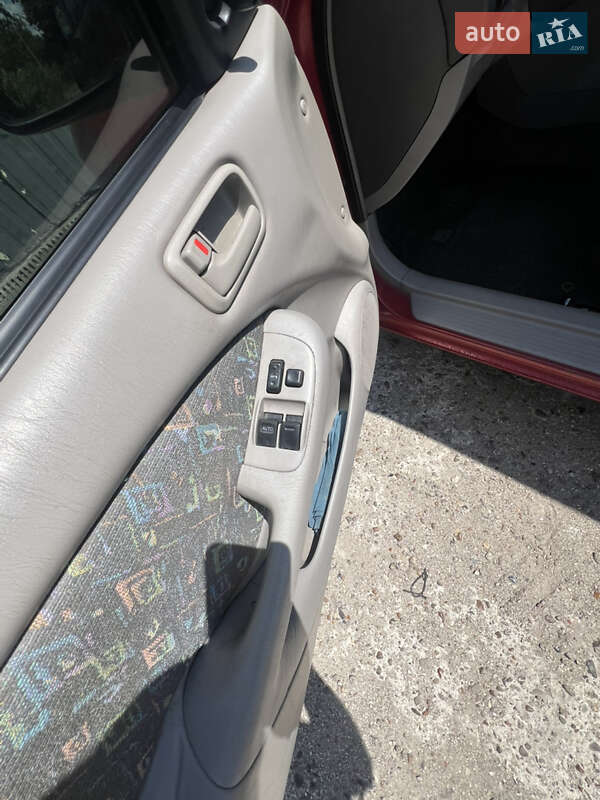 Хэтчбек Toyota Corolla 1998 в Одессе