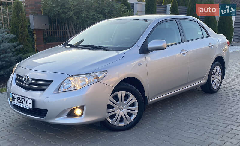 Седан Toyota Corolla 2008 в Одессе