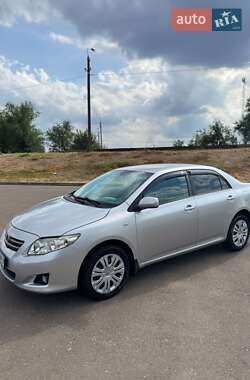 Седан Toyota Corolla 2007 в Кривом Роге