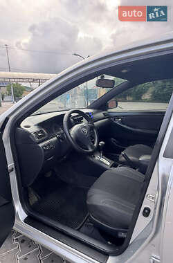 Седан Toyota Corolla 2003 в 