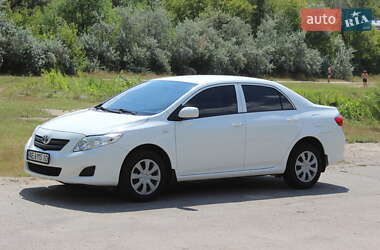 Седан Toyota Corolla 2009 в Днепре