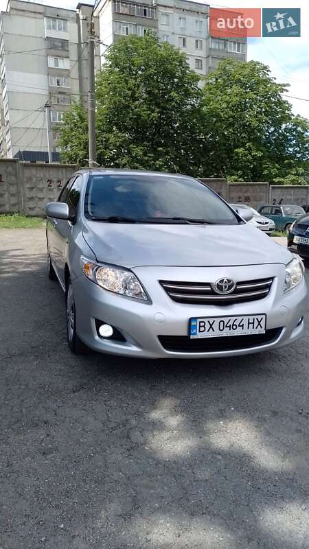 Седан Toyota Corolla 2008 в Хмельницькому