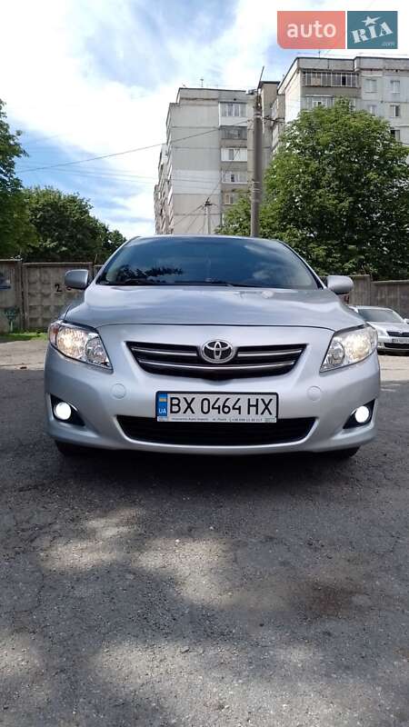 Седан Toyota Corolla 2008 в Хмельницькому