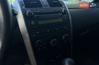 Седан Toyota Corolla 2008 в 