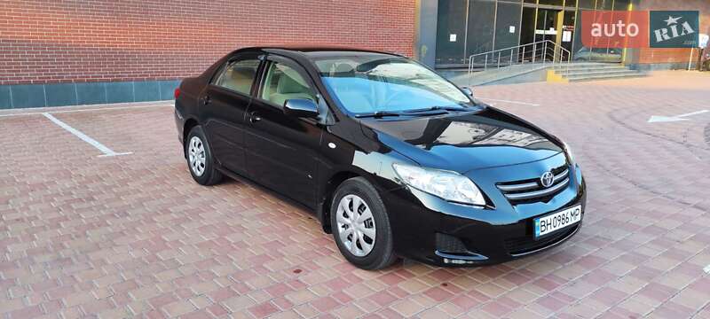 Седан Toyota Corolla 2008 в Одессе